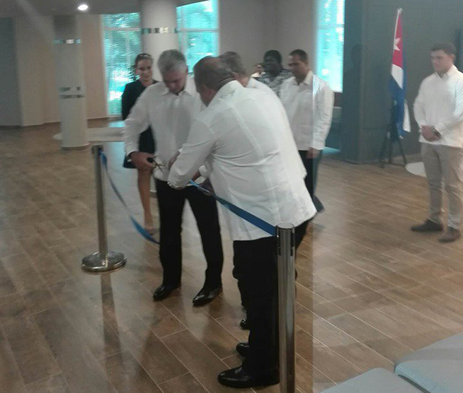 Miguel Diaz-Canel inaugura oficialmente Hotel Meliá Internacional Varadero. Miguel Diaz-Canel inaugura oficialmente Hotel Meliá Internacional Varadero.
