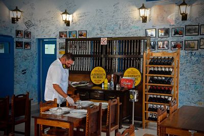 Bodeguita del Medio, Holguín, Cuba Bodeguita del Medio, Holguín, Cuba