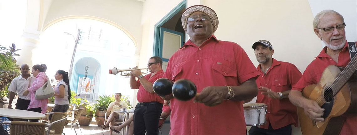 Cuban music, Bar Palatino, Cienfuegos, CubaTravel