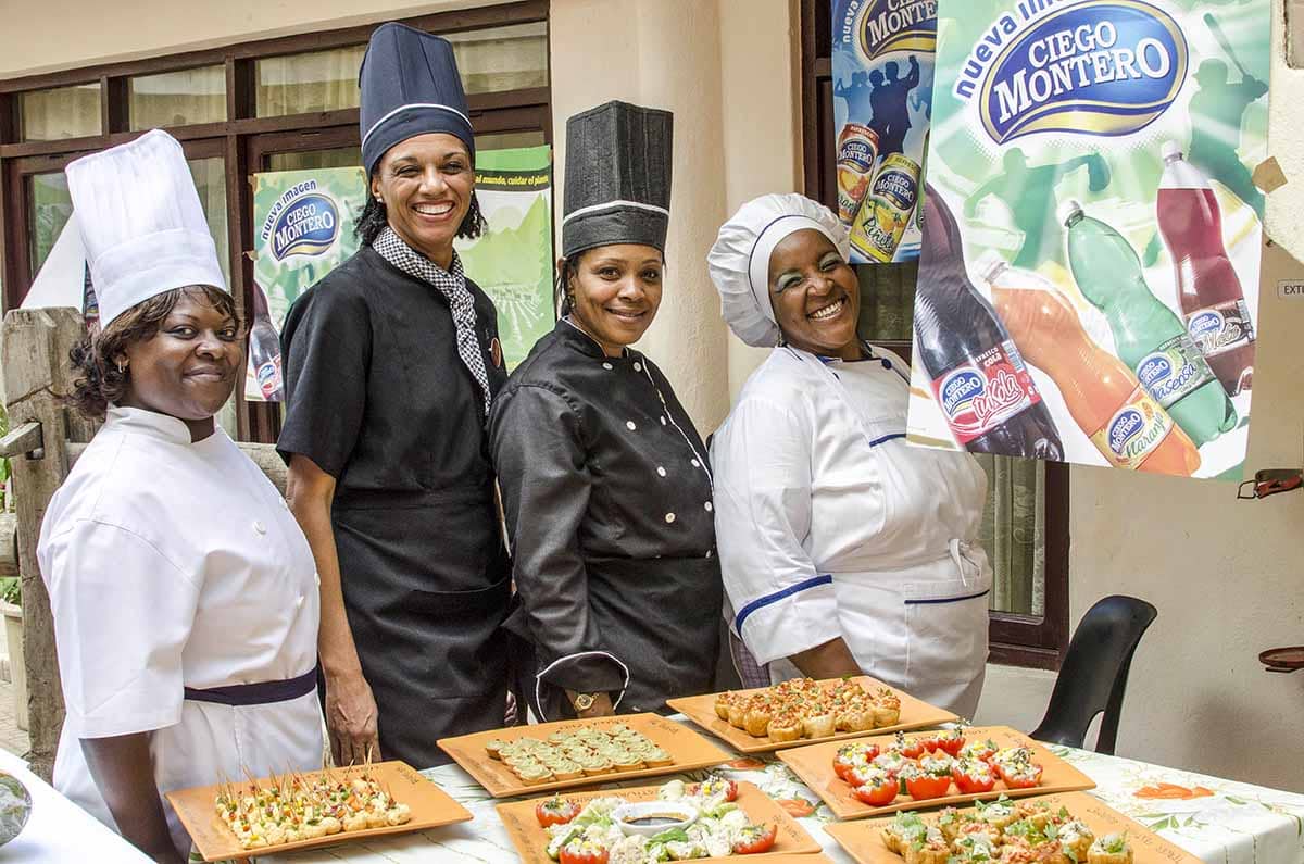Participantes del Evento Gastronómico Ambigú Bayamés